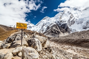 A Guide to Trekking to Everest Base Camp: Training and Preparing