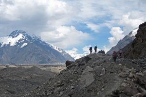 On trek from Iva camp to Glina camp