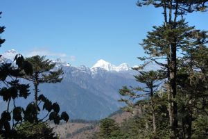 Mountain views on trek. Image by N Hall