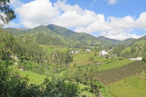 Walking to Otavalo, Ecuador