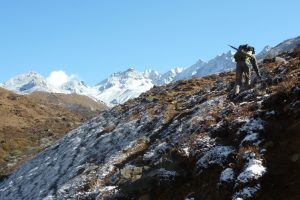 Climbing the Shingela Pass. Image by H Cashdan