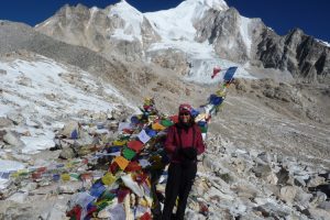 Prayer flags, Larkya La