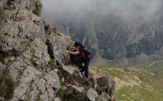 A Knife Edged Ridge Hike up Mt Snowdon